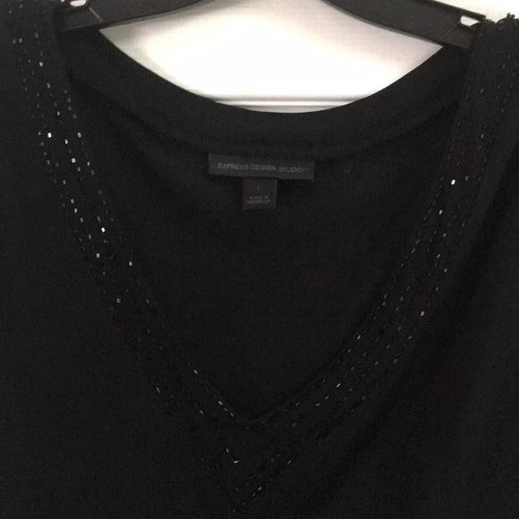 2/$10 Express large cap sleeve top w/ jeweled neck - Picture 4 of 6